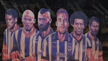 Tifo al inicio del juego