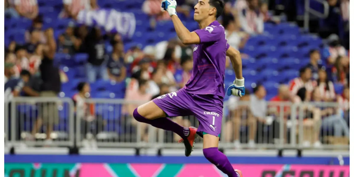 A Esteban Andrada le queda 1 año y 6 meses de contrato con Rayados de Monterrey