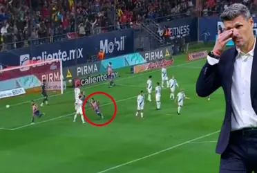 Con un primer tiempo para el olvido y un esquema mal montado, Monterrey va perdiendo en el primer tiempo por la mínima ante San Luis