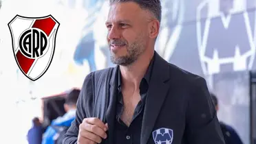 Demichelis con Rayados y escudo de River/FOTO: Futbol total