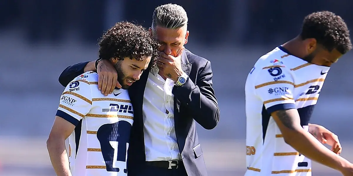 Demichelis platica con Chino/FOTO: Rayados es pasión