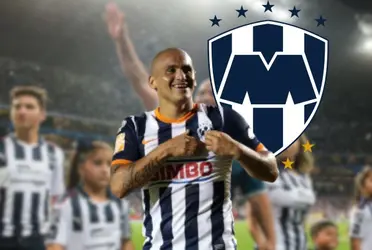 El delantero chileno es una leyenda de Rayados y no es sólo por sus goles