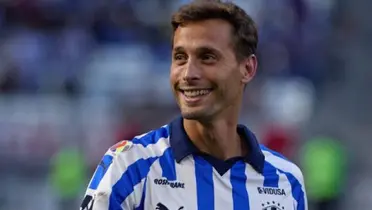 Emotivo momento se vivió entre Sergio Canales y su familia