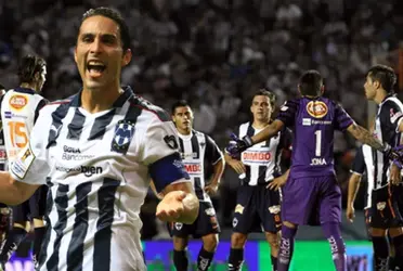 Ex jugadores rayados confirman el secreto a voces de la expresión ‘’Le tendieron la cama'' al director técnico, aquí te decimos a quien se lo hicieron