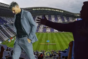 Fernando Ortiz esta siendo sumamente criticado, la afición y algunos medios de comunicación piden su salida del banquillo de Monterrey, y al técnico que piden que si sabe jugar liguillas