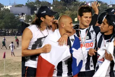 Fue tricampeón con Monterrey a lado del Tecatito, quiso salir de casa y hoy juega en llano