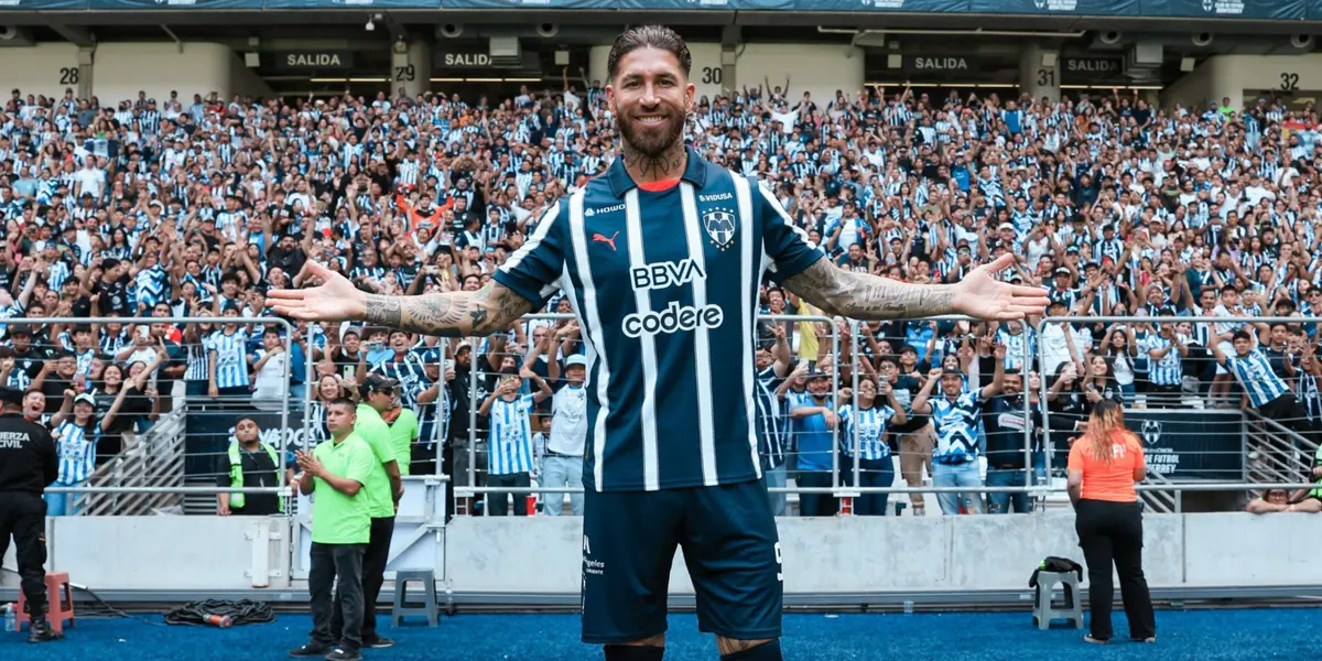 La presentación de Sergio Ramos - Foto: X (@Rayados)