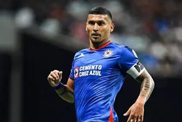 Luego de salir de Cruz Azul, Juan Escobar tiene varios equipos interesados en la Liga MX