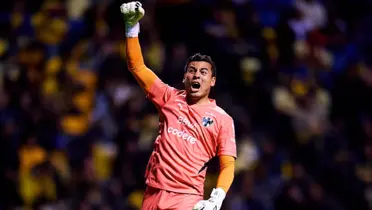 Luis Cardenas podría haber ganado el puesto de titular / @Rayados