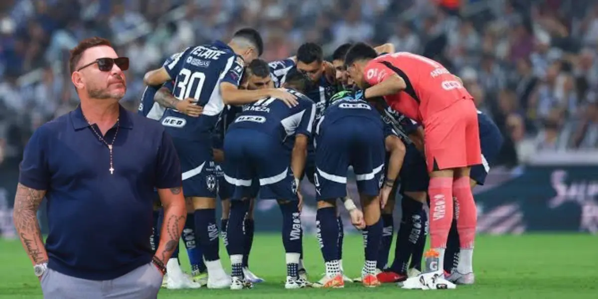 Mohamed y plantilla de Rayados/FOTO: Récord