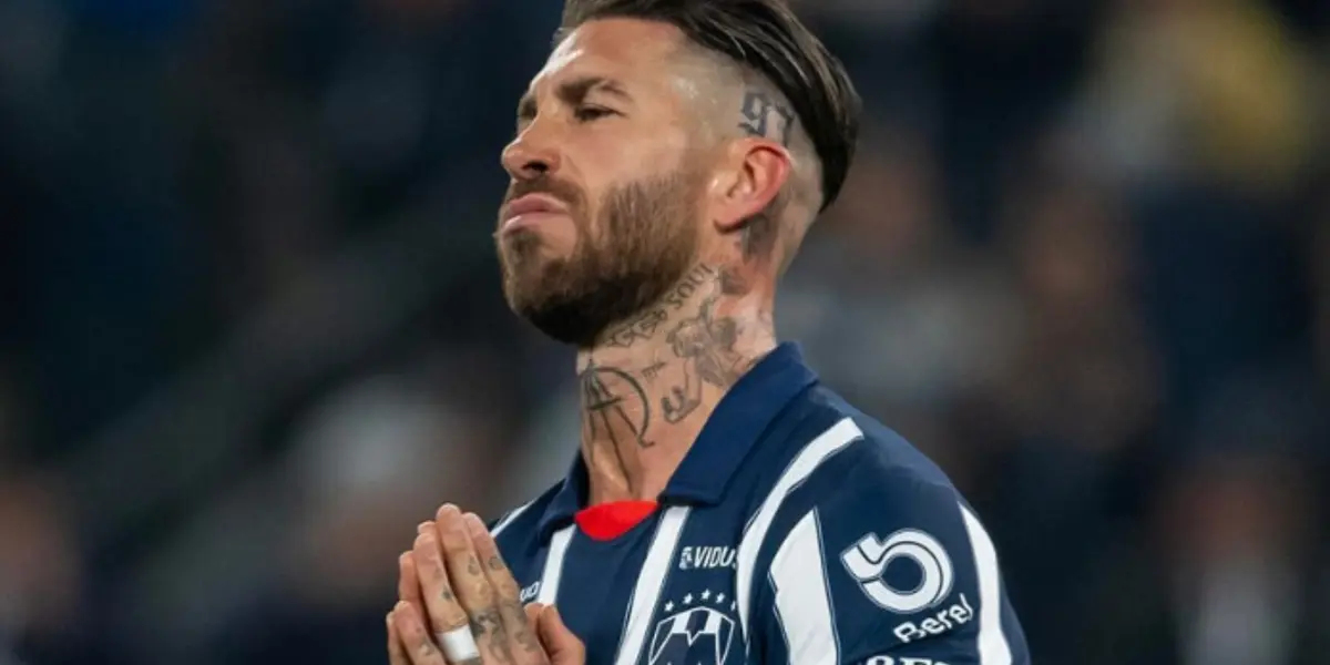 Ni Ramos evitó el bochorno de Rayados - Foto: X