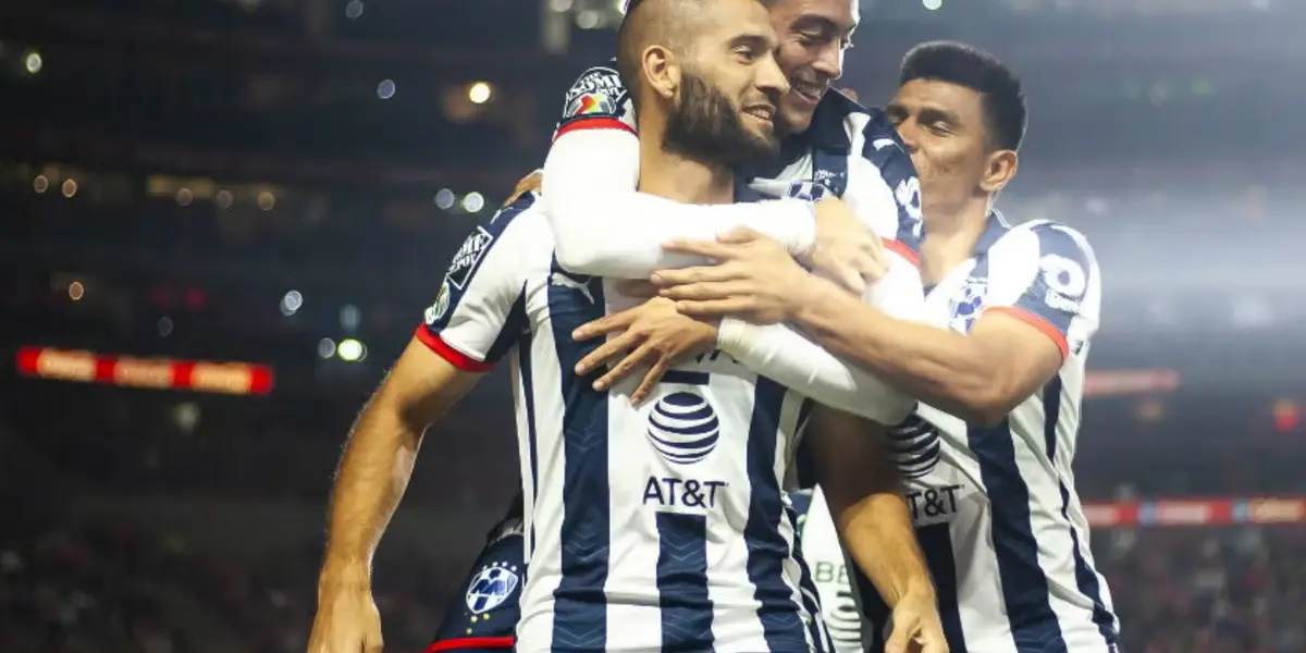 Nico Sánchez, Gallardo y Funes Mori - Foto: Imago