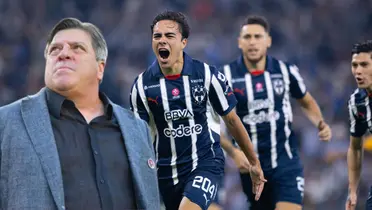 Pijo Herrera con jugadores de Rayados/FOTO: X Rayados