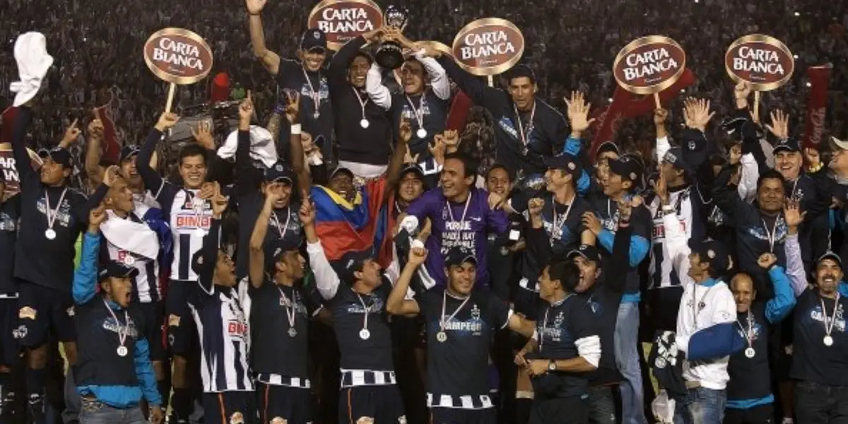 Rayados venció a Santos 5-2 en el global / @Rayados