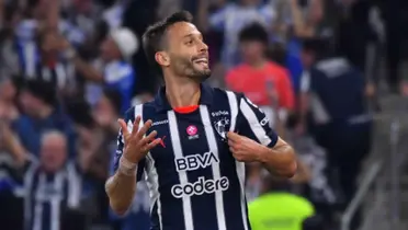 Sergio Canales anotó para devolverle la ventaja a Rayados de Monterrey | Foto: Juan Futbol