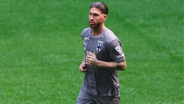 Sergio Ramos entrenando con Rayados de Monterrey. (Fuente: Récord)