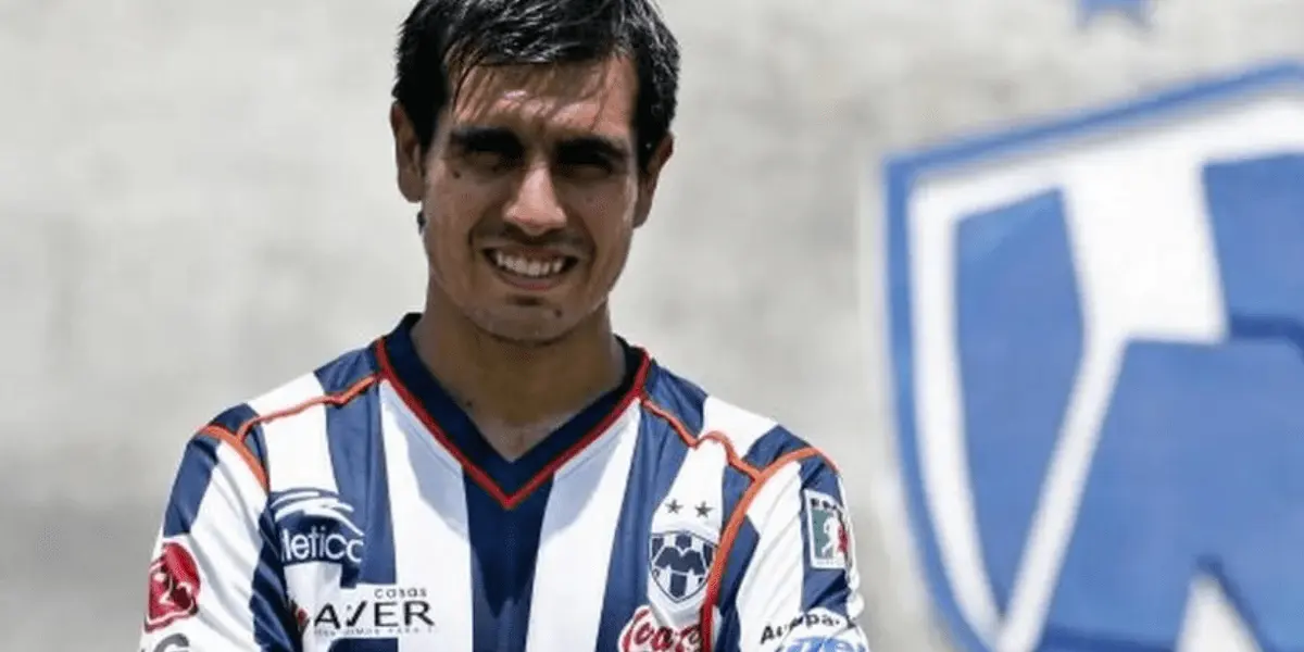Solo dio destellos en Rayados y ahora a esto se dedica
