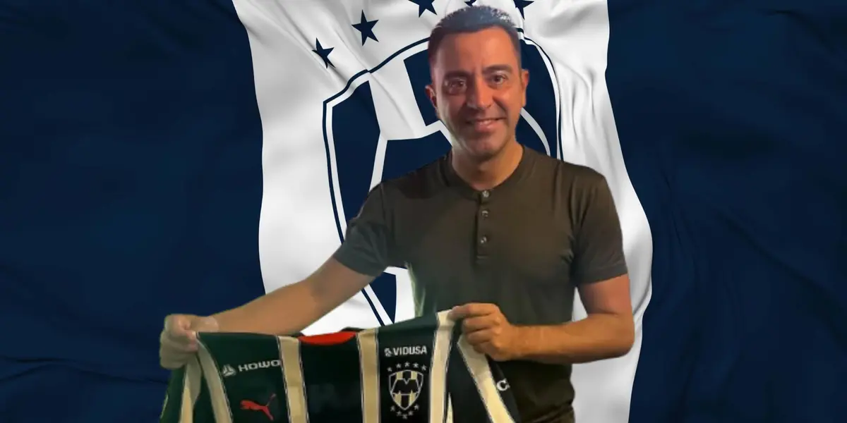 Xavi Hernández posando con la camiseta de Rayados - Foto: Captura de pantalla